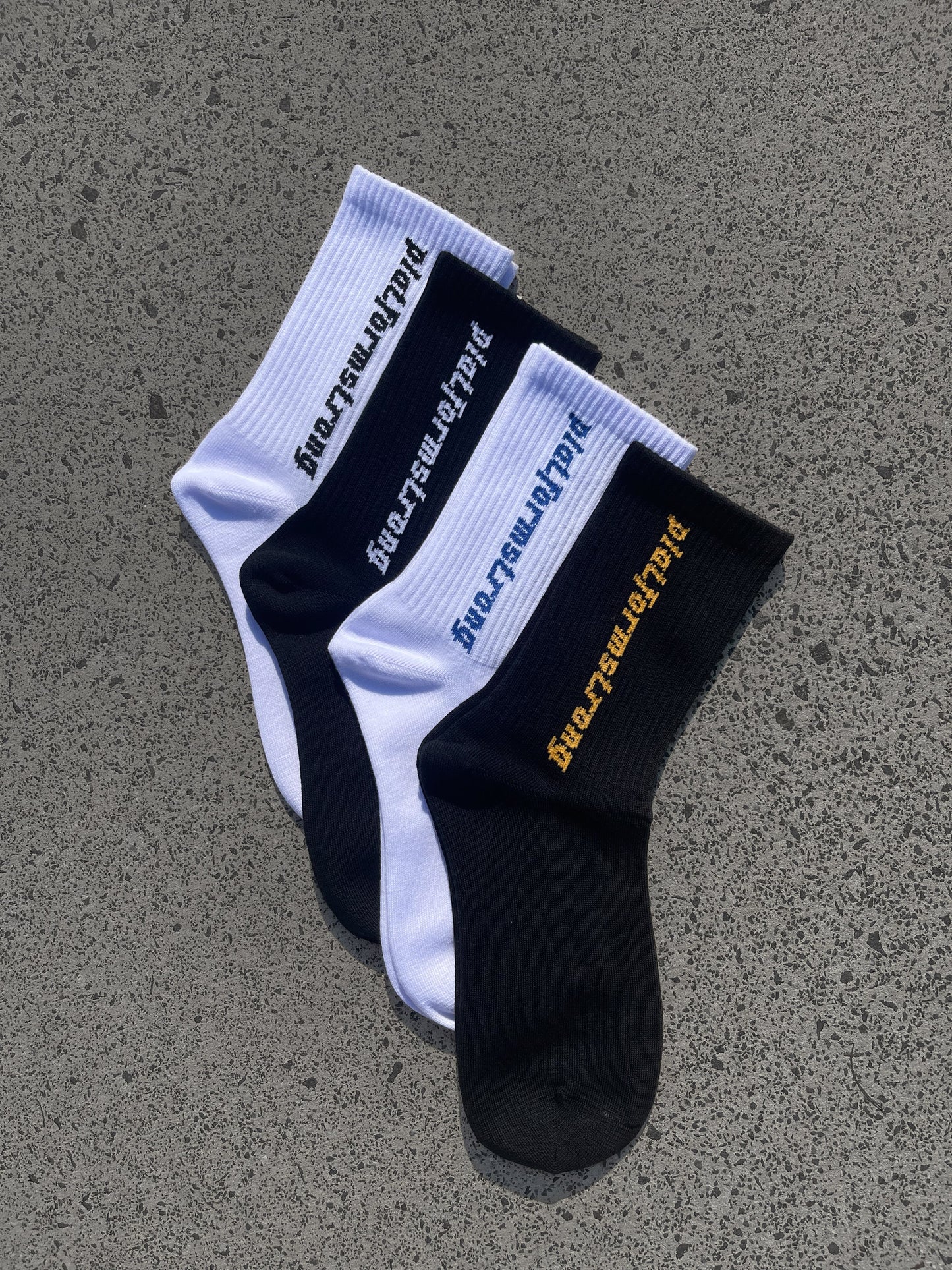 P-Strong Crew Socks - 4pk